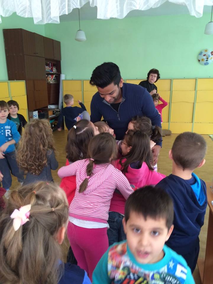 teaches-children-bulgaria