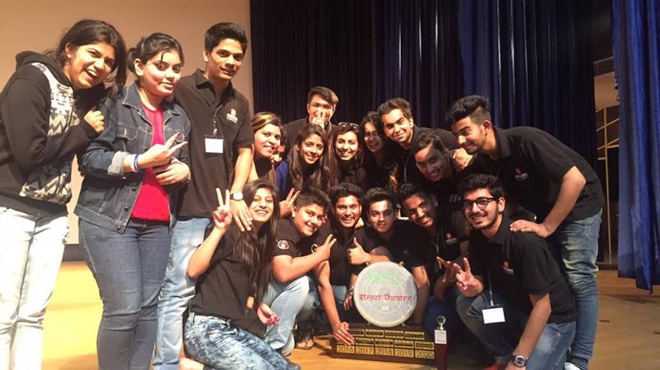 Awaaz Club Bags First Spot In National Theatre Festival At Bengaluru 1 Awaaz Club