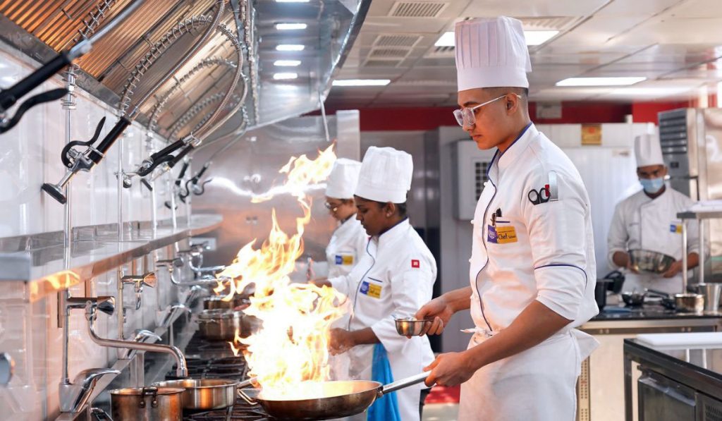 Hospitality In the Digital Era: Navigating the Challenges and ...