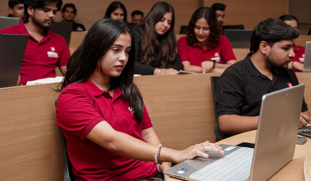 BA LLB vs BA LLB Hons: Which Course Is Right for Your Legal Career?