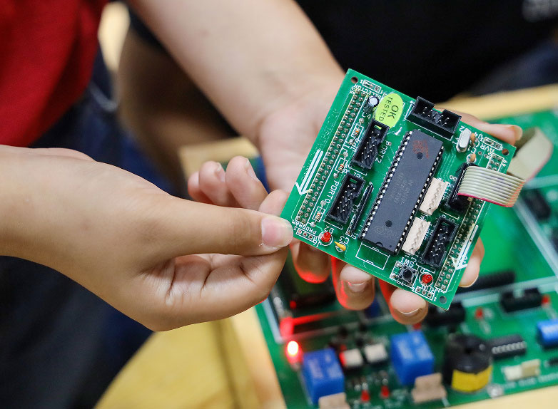 Embedded System Design Lab Chitkara University